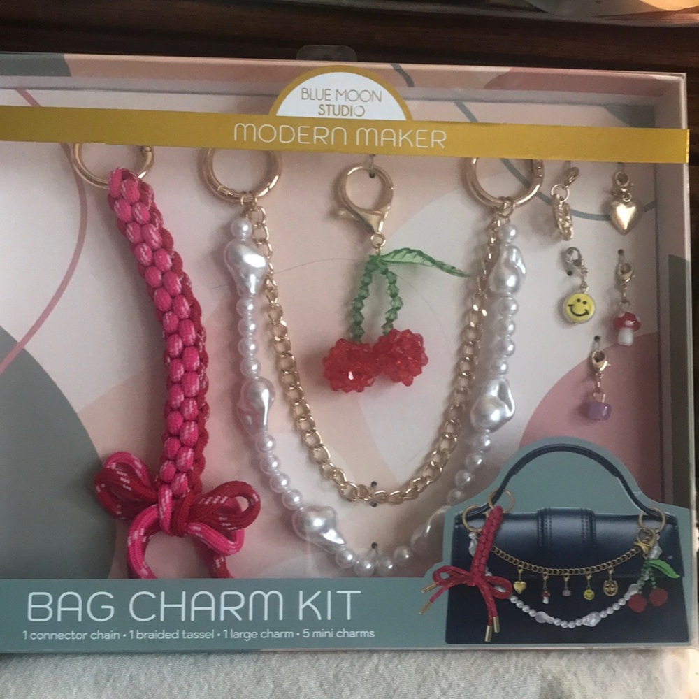 NEW ! Bag Charm Kit